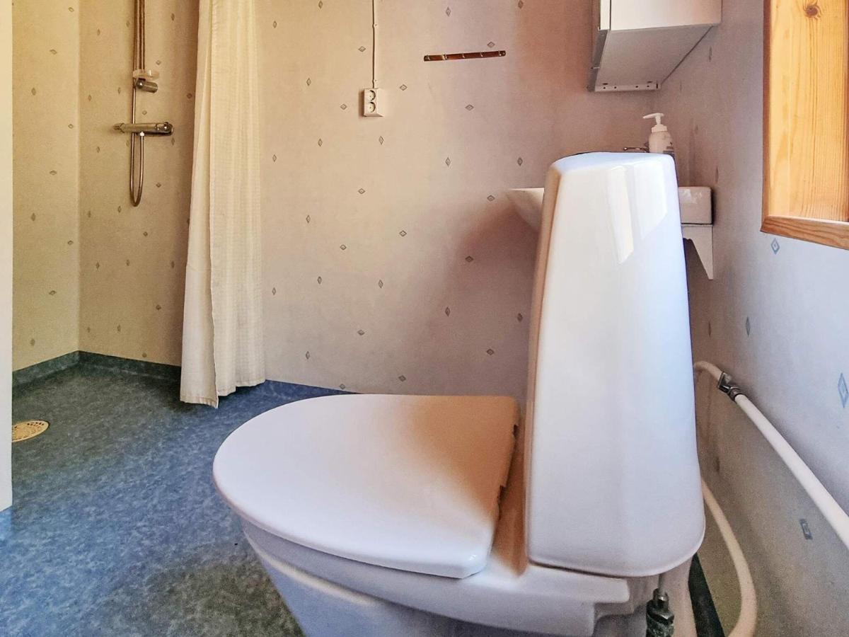 6 Person Holiday Home In Str Mstad Strömstad المظهر الخارجي الصورة
